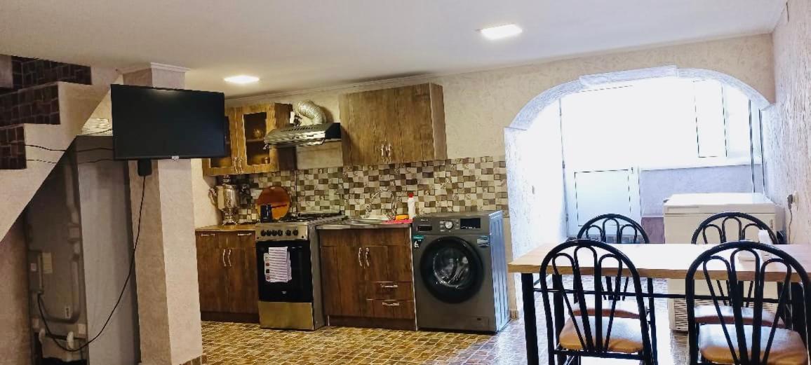 Arsenas Guest House Kazbegi Exterior foto
